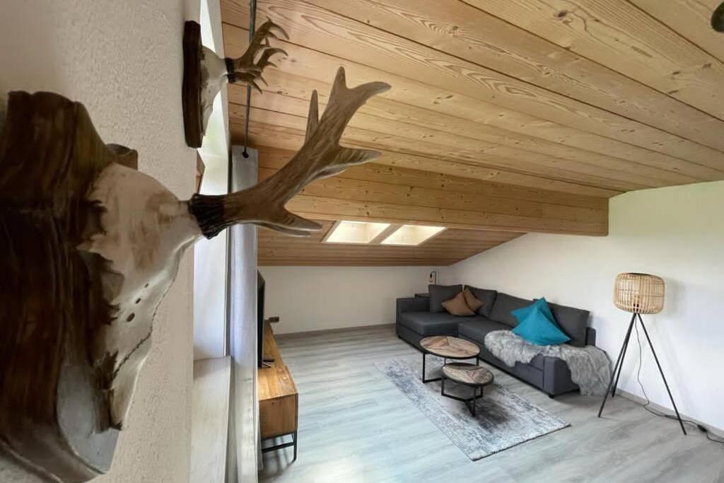 Gemuetliche Ferienwohnung Im Dg Am Tegernsee - Bergblick, Ruhe & Ganz Viel Platz Bad Wiessee Eksteriør bilde