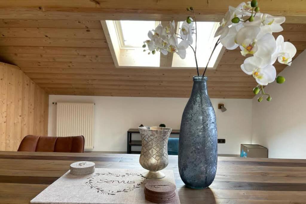 Gemuetliche Ferienwohnung Im Dg Am Tegernsee - Bergblick, Ruhe & Ganz Viel Platz Bad Wiessee Eksteriør bilde
