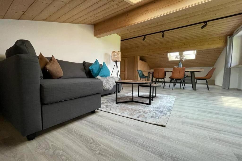 Gemuetliche Ferienwohnung Im Dg Am Tegernsee - Bergblick, Ruhe & Ganz Viel Platz Bad Wiessee Eksteriør bilde
